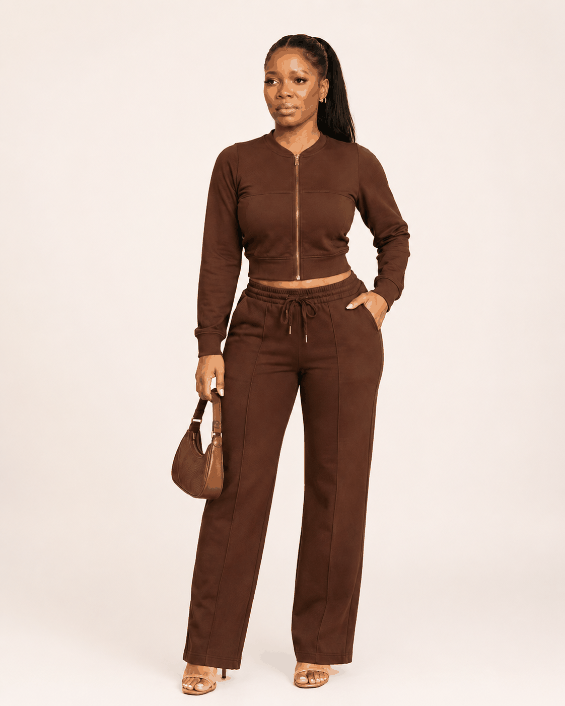 Chocolate Cocoa Mode Set with cropped zip jacket and wide-leg drawstring pants for modern, versatile style