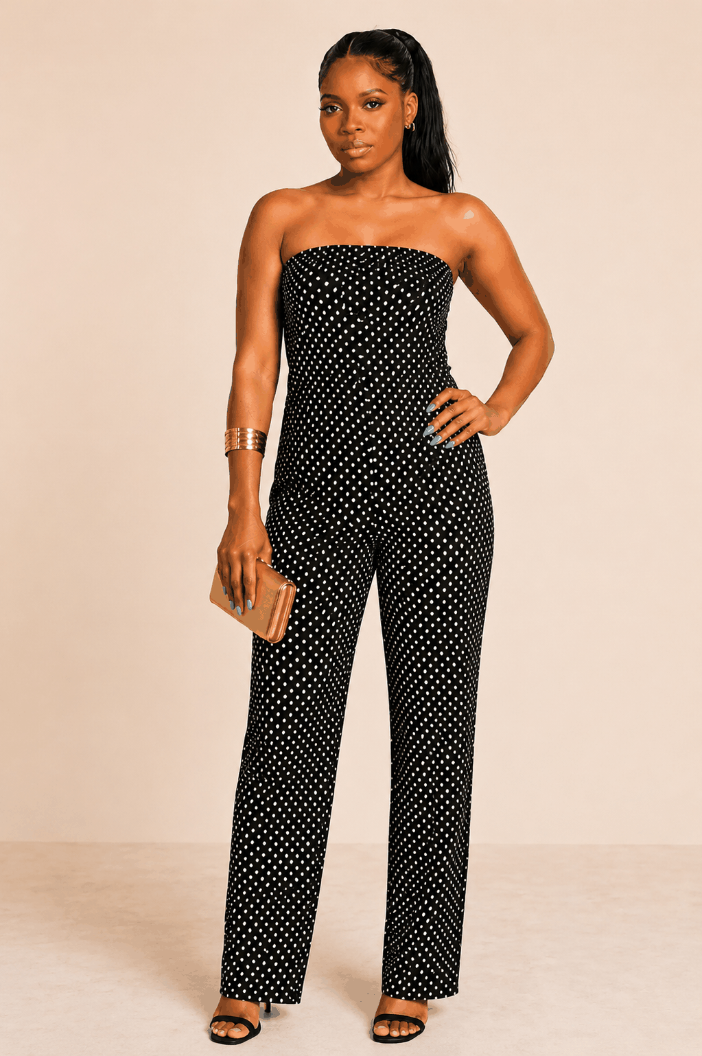 Black-and-white strapless tube jumpsuit with straight waist and full-length legs for casual and stylish wear